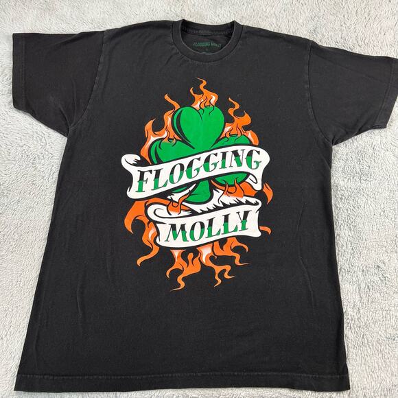 Flogging Molly Graphic Band T-shirt Women's size large Clover flames - Picture 1 of 5